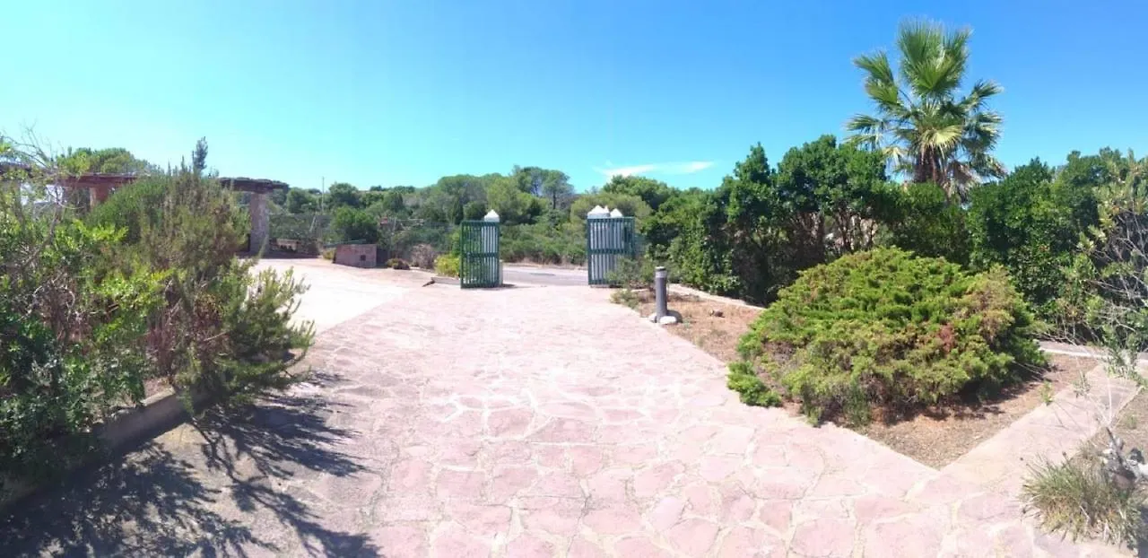 בית נופש Carloforte Palme House איטליה